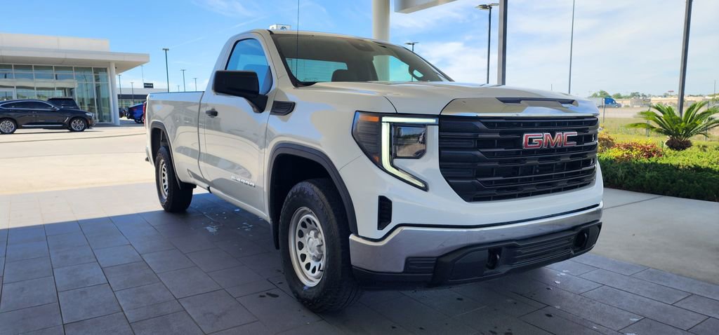 Used 2023 GMC Sierra 1500 Pro w/ Convenience Package AWD/4WD image 4
