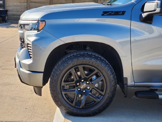 Used 2024 Chevrolet Silverado 1500 RST w/ Dark Appearance Package AWD/4WD image 15