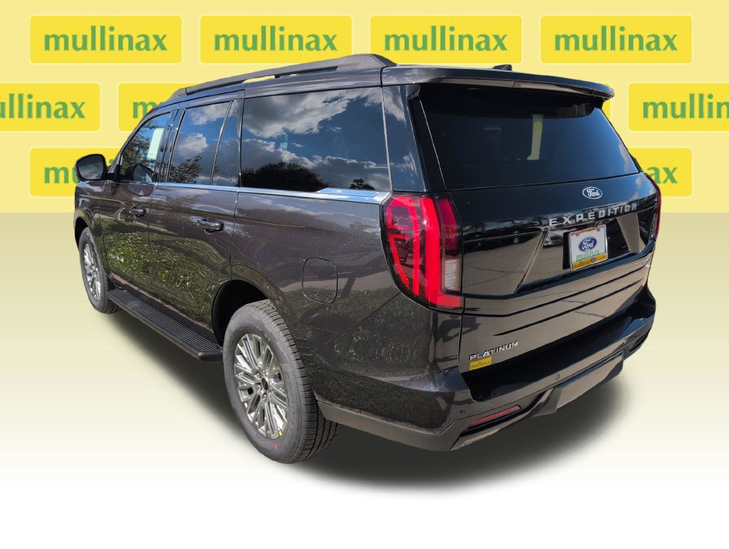 New 2027 Ford Expedition Platinum RWD image 9