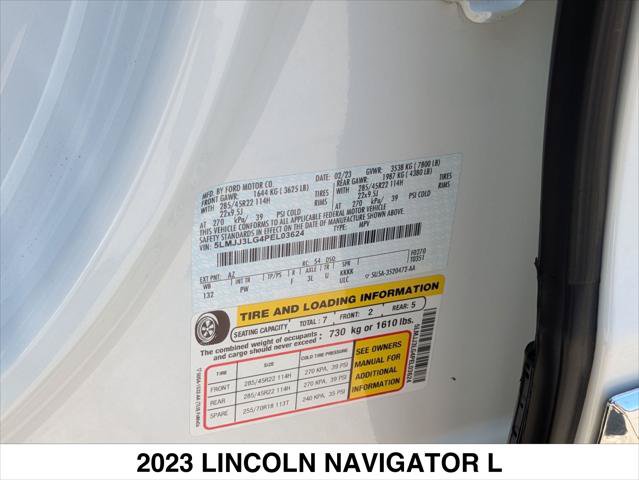 Certified 2023 Lincoln Navigator L Reserve AWD/4WD image 27