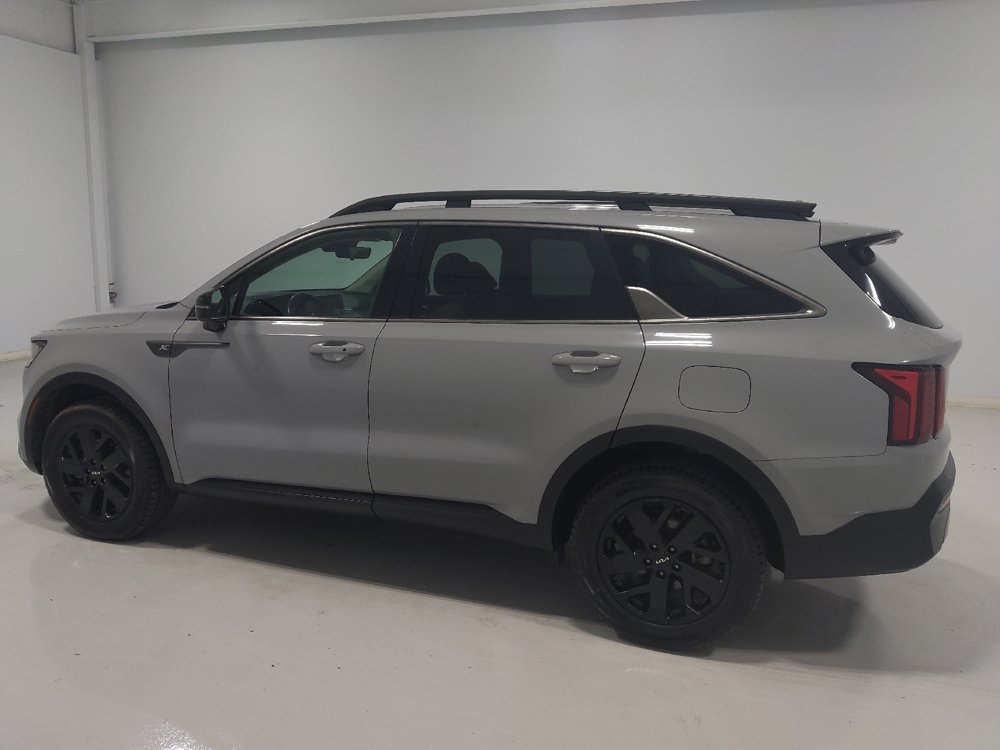Used 2022 Kia Sorento S AWD/4WD image 3