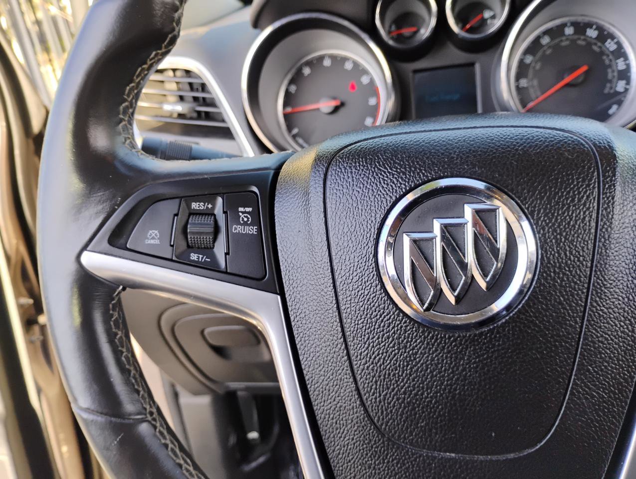 Used 2014 Buick Encore Convenience FWD image 14
