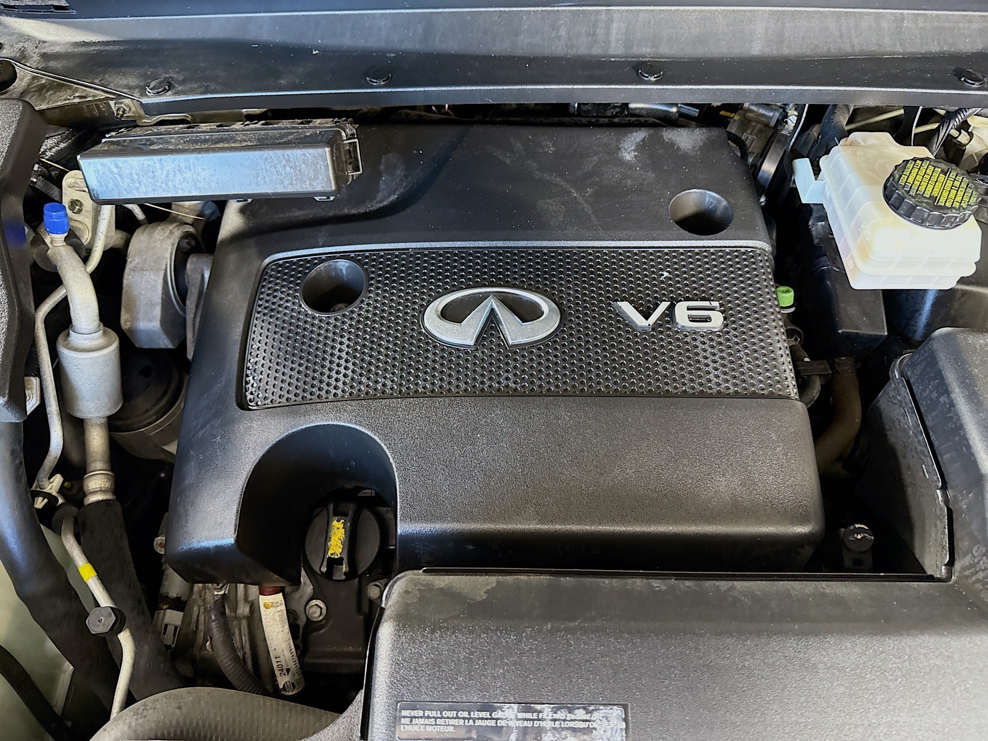 Used 2015 INFINITI QX60 Luxe w/ Deluxe Touring Package AWD/4WD image 39
