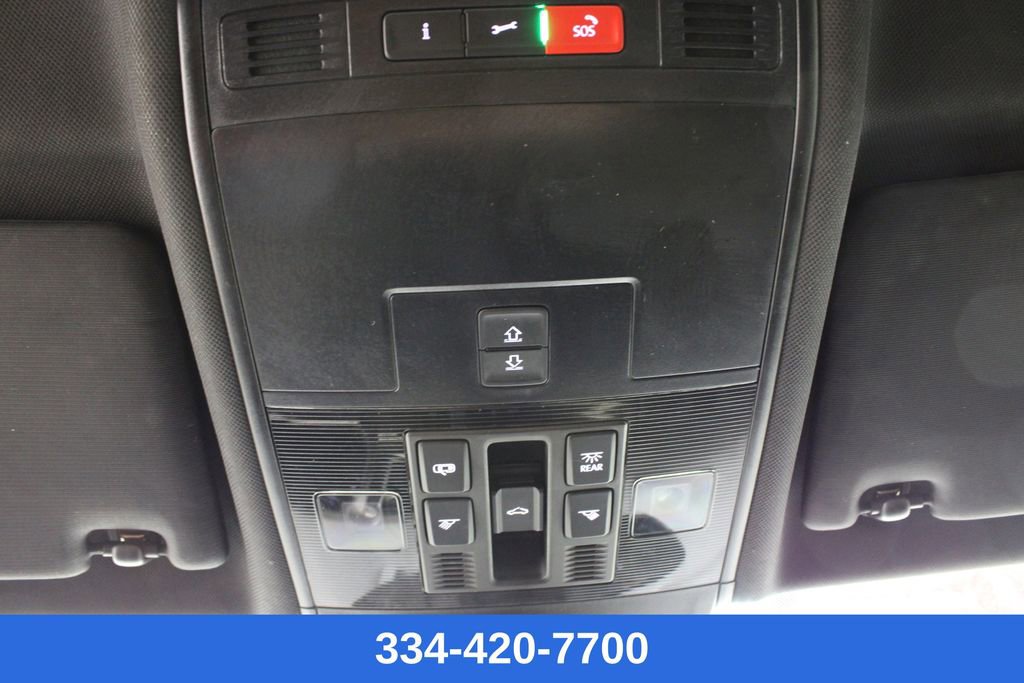 Used 2022 Volkswagen Tiguan SEL R-Line image 28