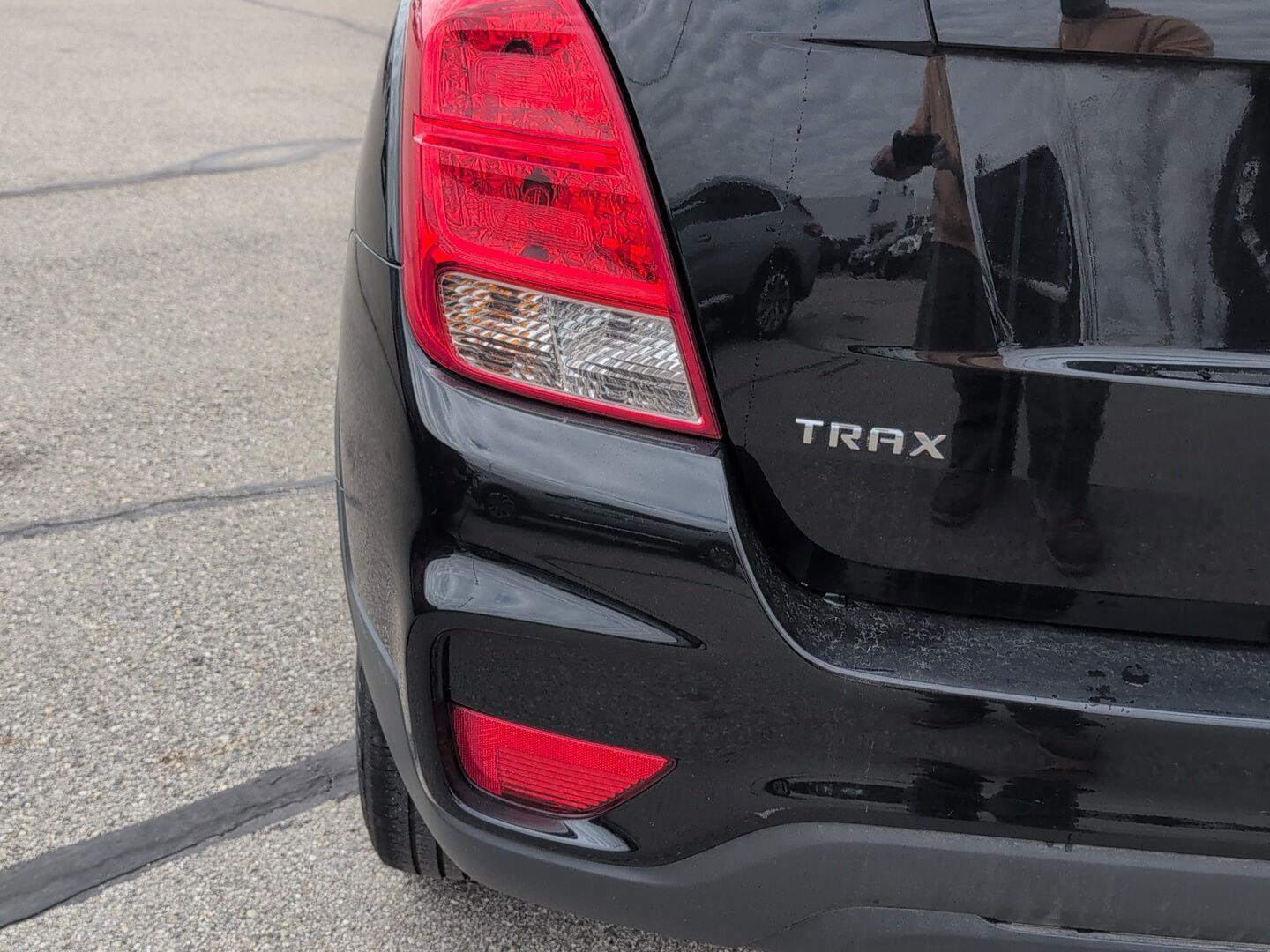 Used 2019 Chevrolet Trax LS w/ Tint and Cruise Package image 6