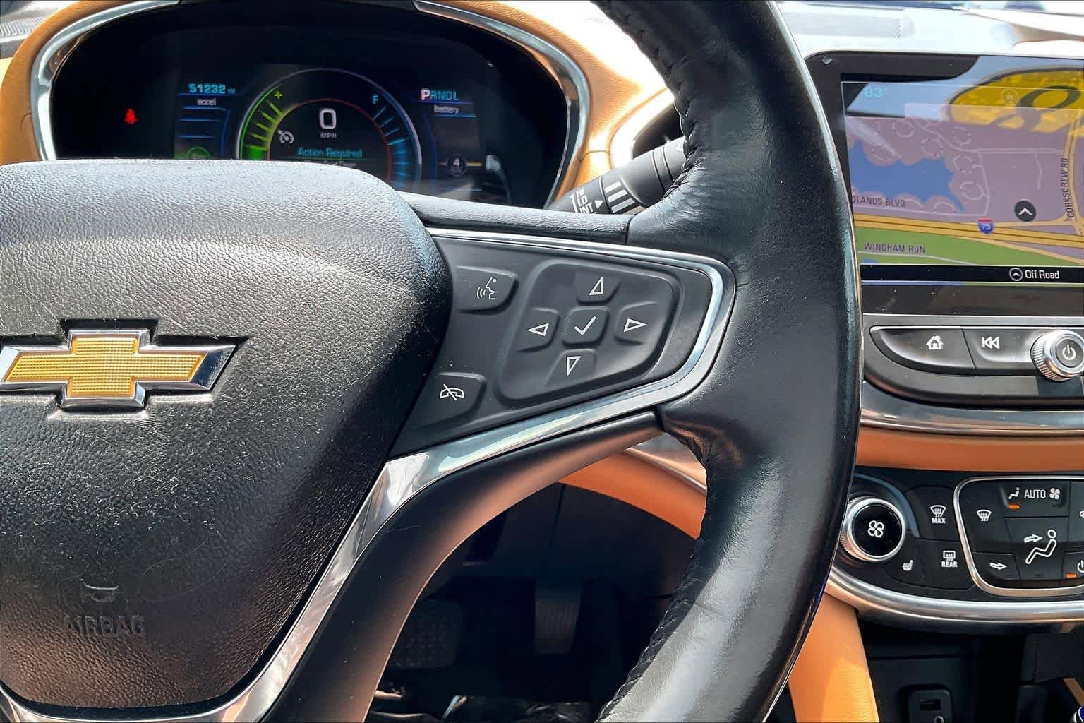 Used 2018 Chevrolet Volt Premier w/ Driver Confidence Package FWD image 19