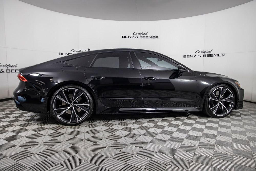 Used 2022 Audi RS 7 Sportback image 5