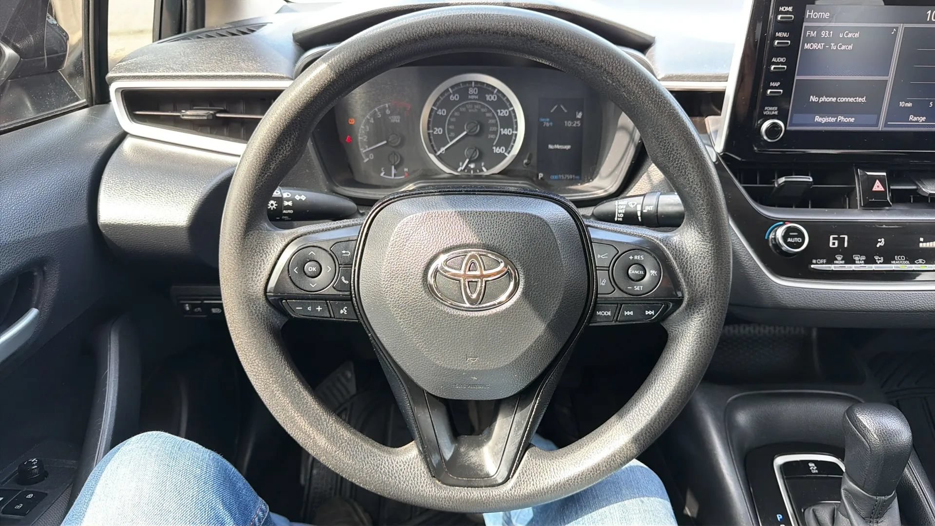 Used 2020 Toyota Corolla LE FWD image 10