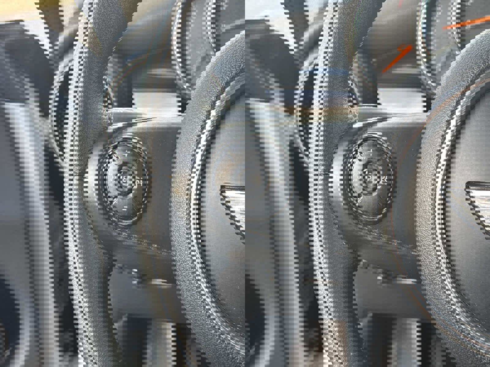 Used 2014 MINI Cooper 2-Door Hardtop image 23