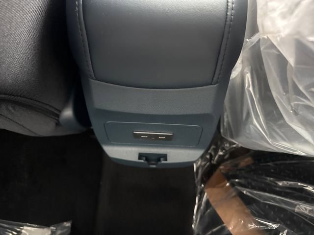 New 2026 Ford Maverick XL w/ Equipment Group 101A AWD/4WD image 20