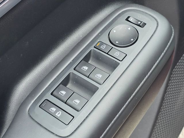 Certified 2025 Hyundai Santa Fe SEL image 15