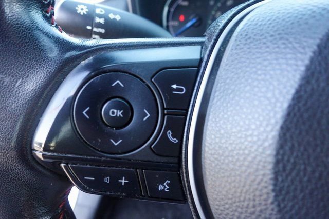 Used 2022 Toyota RAV4 SE image 14