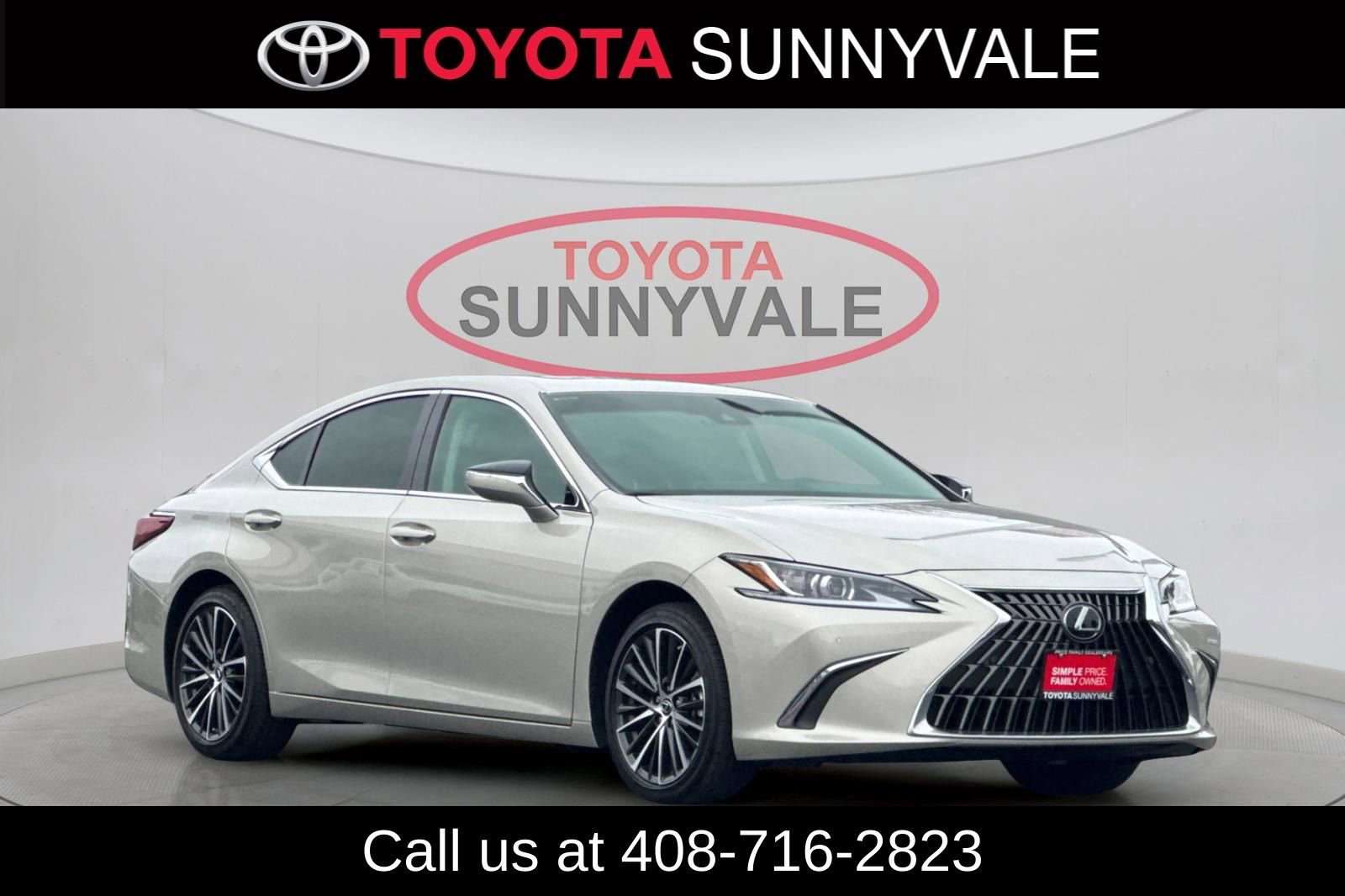 Used 2025 Lexus ES 300h w/ Premium Package image 10