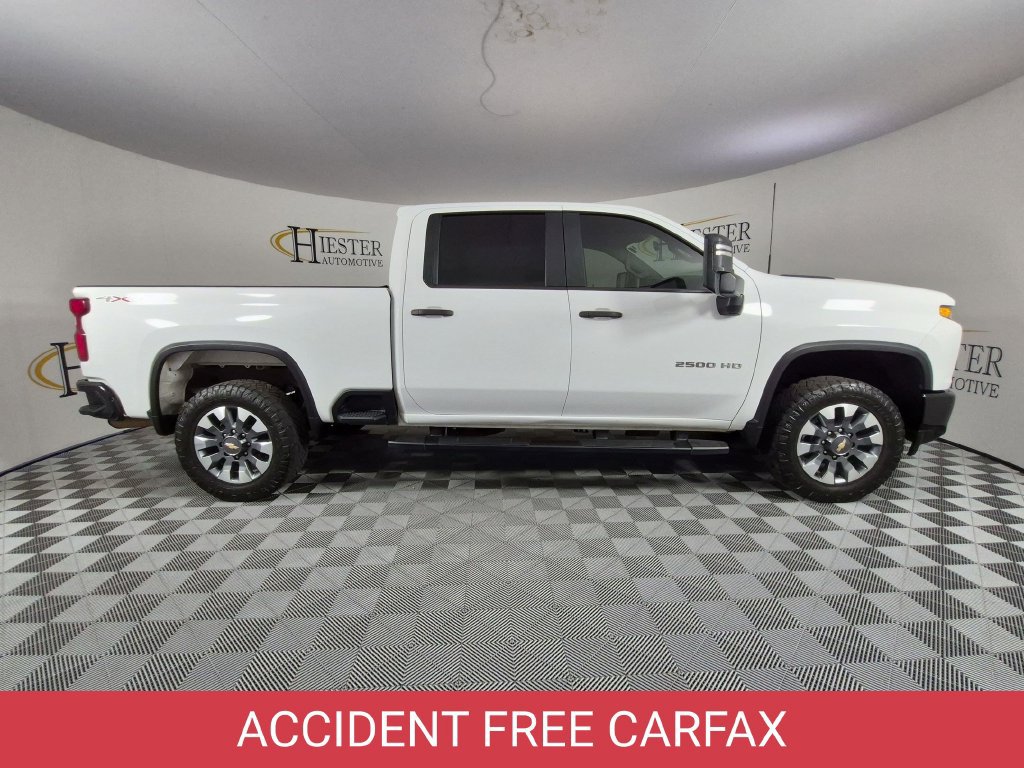 Used 2021 Chevrolet Silverado 2500 Custom w/ Custom Convenience Package AWD/4WD image 3