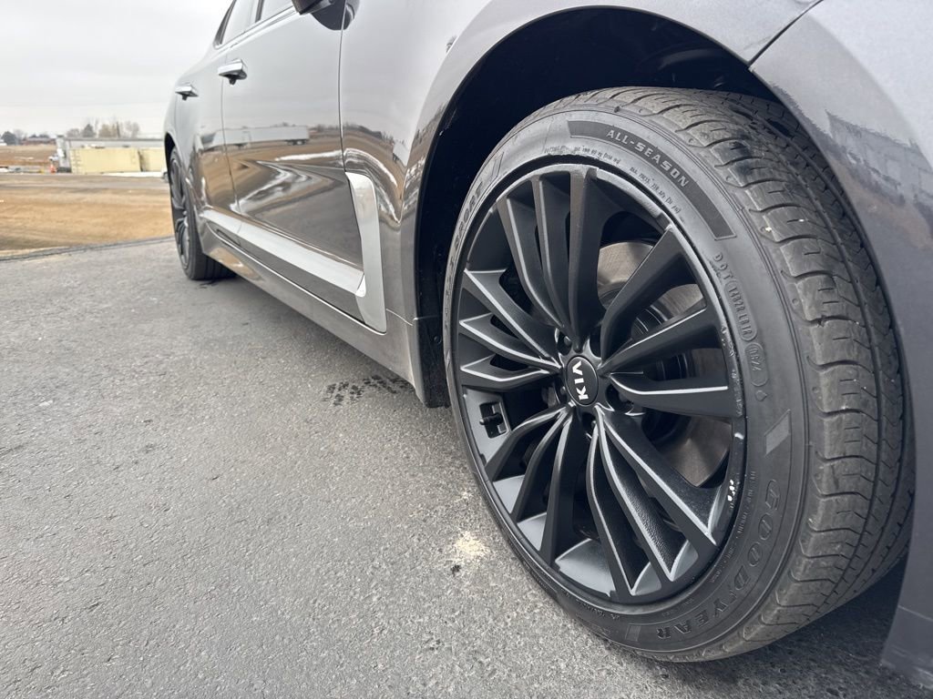 Used 2019 Kia Stinger image 7