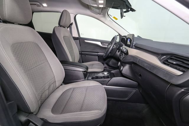 Used 2022 Ford Escape SE w/ Cold Weather Package FWD image 15
