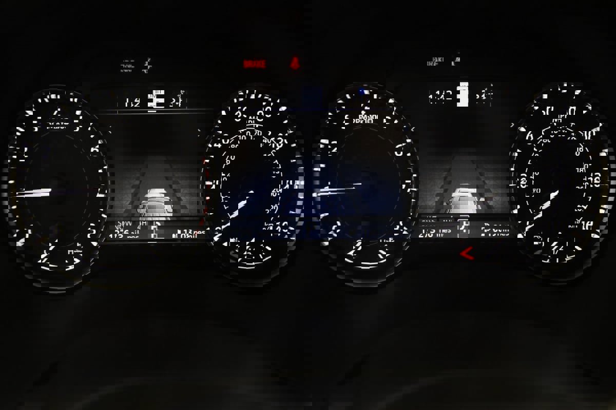 Used 2024 Nissan Armada Platinum w/ Captain's Chairs Package image 21