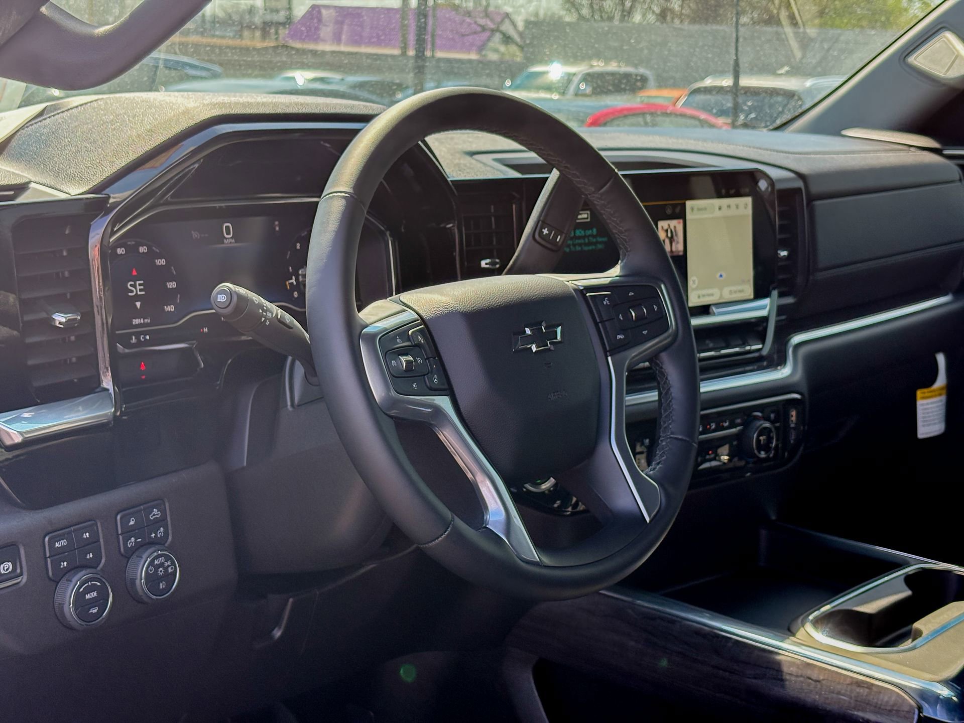 Used 2025 Chevrolet Silverado 2500 LTZ w/ LTZ Plus Package image 19