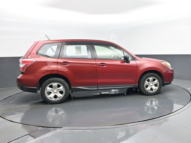 Used 2015 Subaru Forester 2.5i AWD/4WD image 4