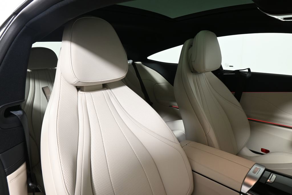 Certified 2026 Mercedes-Benz CLE 300 4MATIC Coupe image 31
