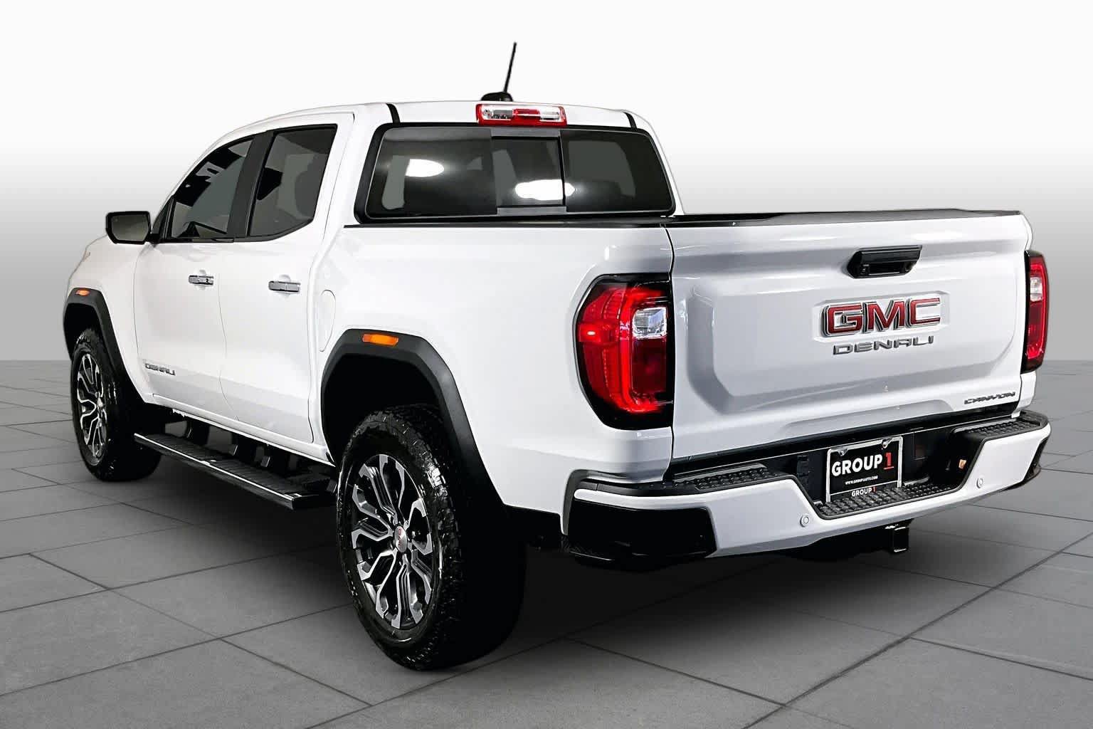 Certified 2024 GMC Canyon Denali AWD/4WD image 11