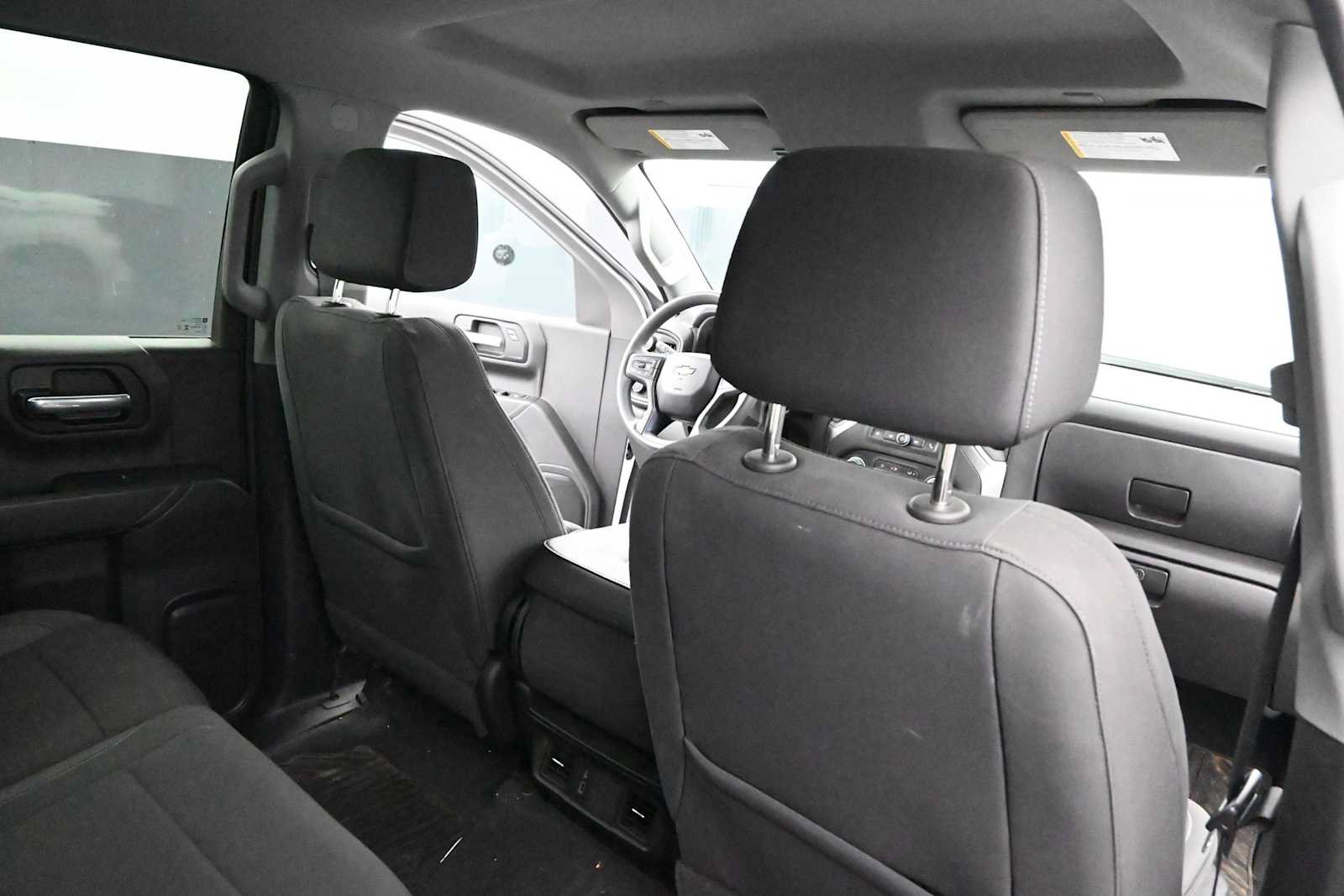 Used 2024 Chevrolet Silverado 1500 Custom w/ LPO, Dark Essentials Package AWD/4WD image 23