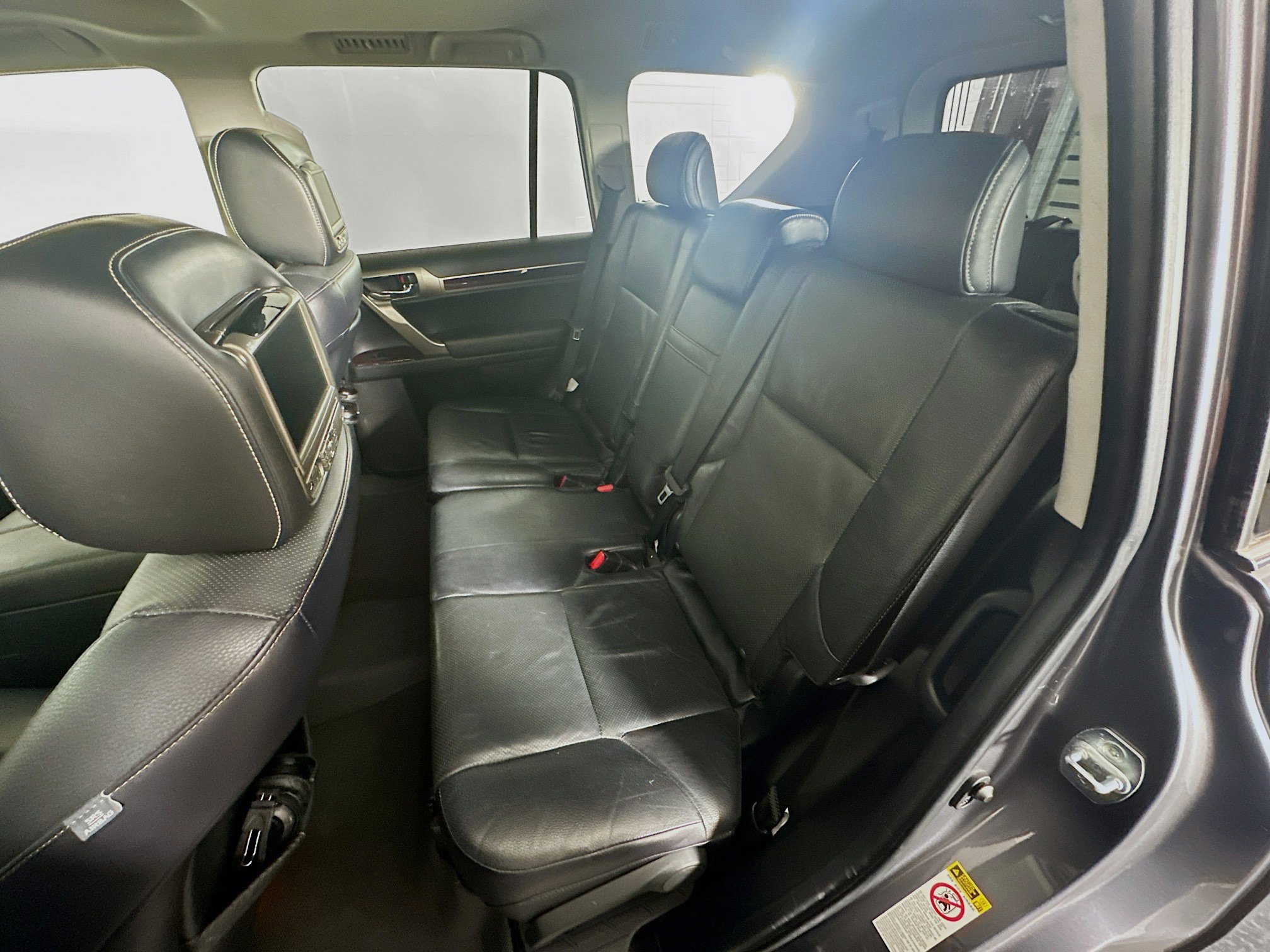 Used 2016 Lexus GX 460 w/ Premium Package AWD/4WD image 29