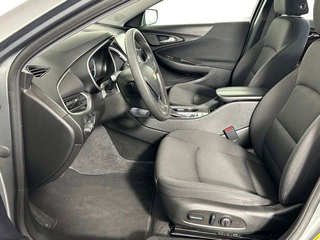 Used 2024 Chevrolet Malibu LT FWD image 17