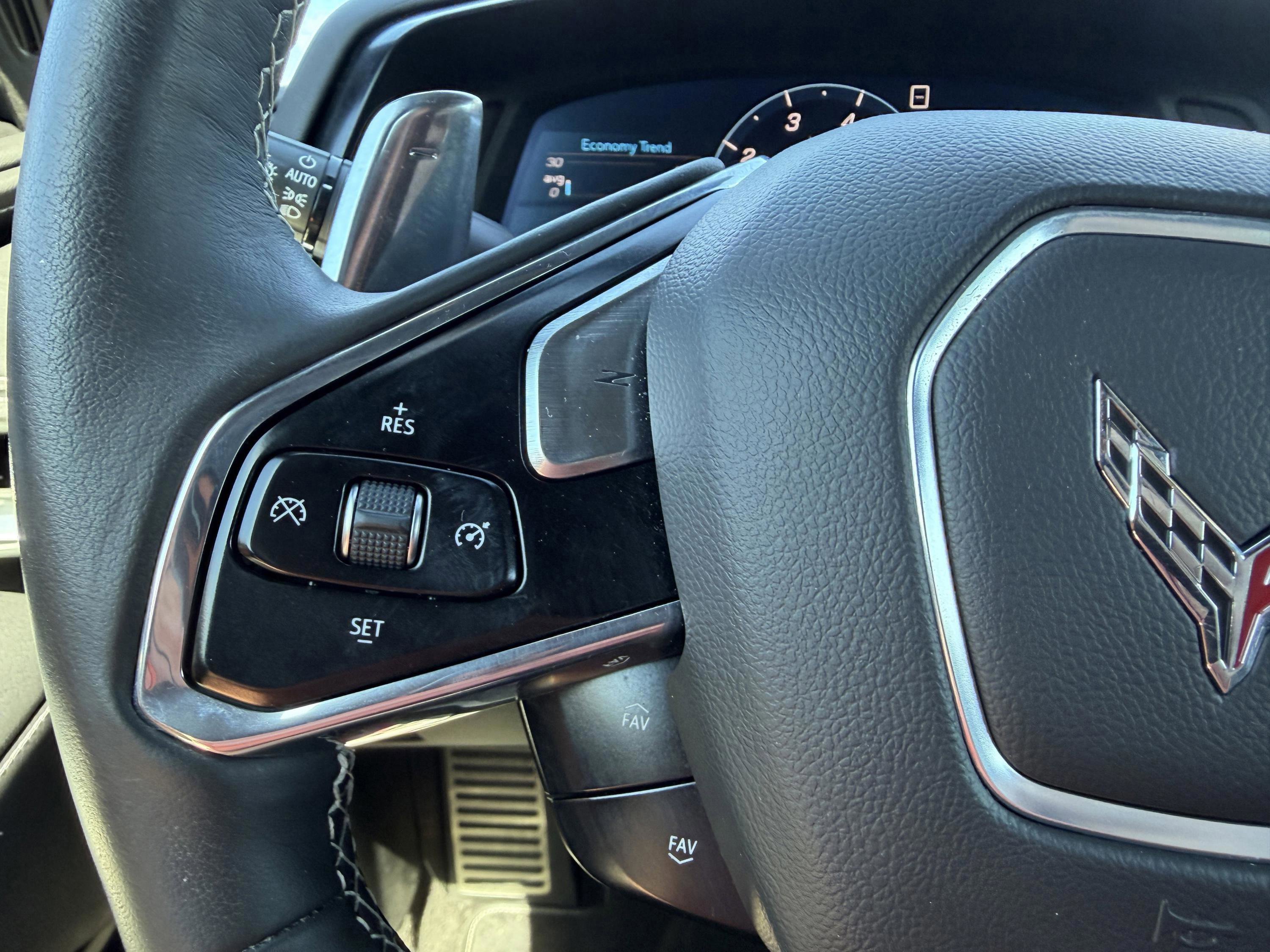 Used 2020 Chevrolet Corvette Stingray Preferred Cpe w/ 2LT Preferred Equipment Group image 29