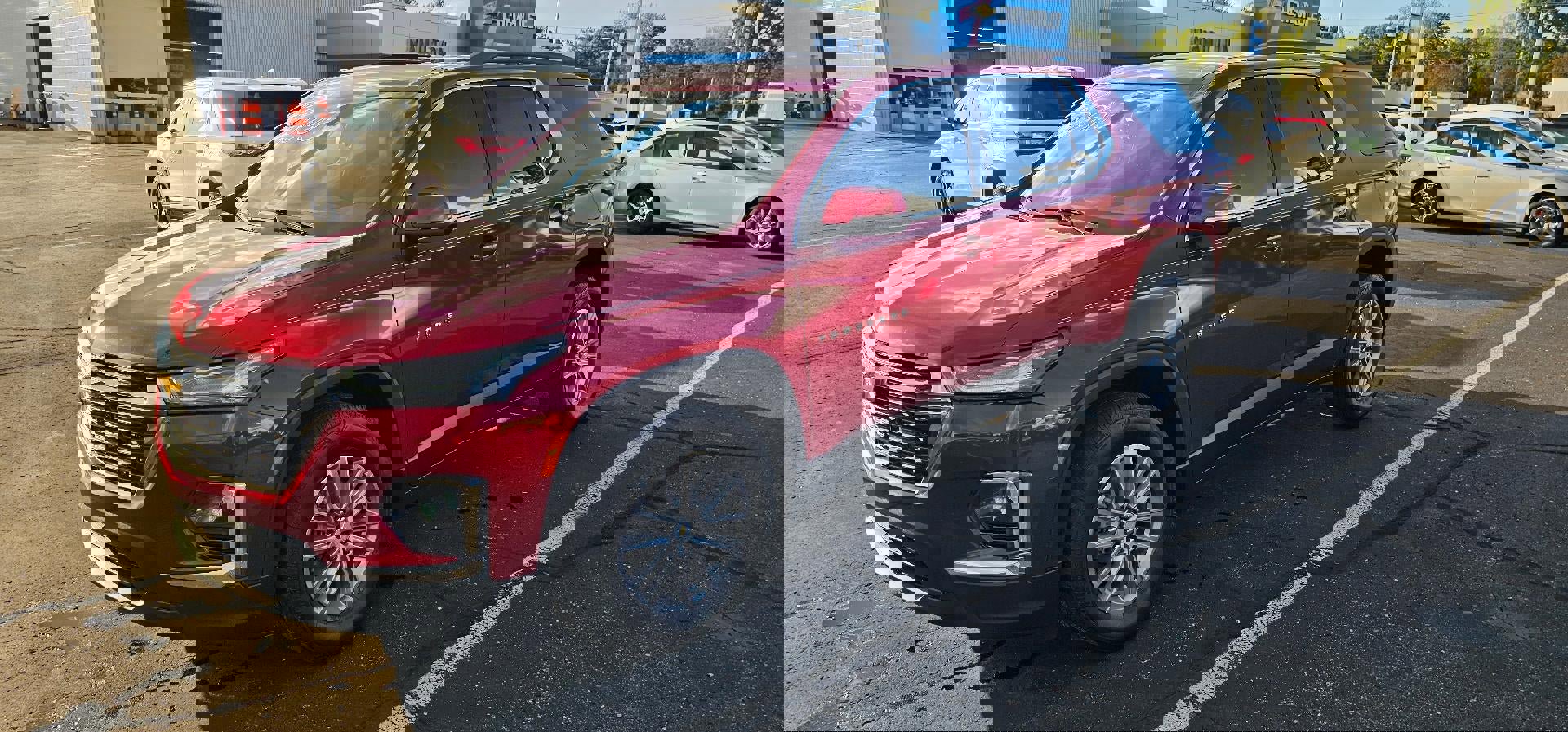 Certified 2023 Chevrolet Traverse LT w/ LPO, Floor Liner Package image 3