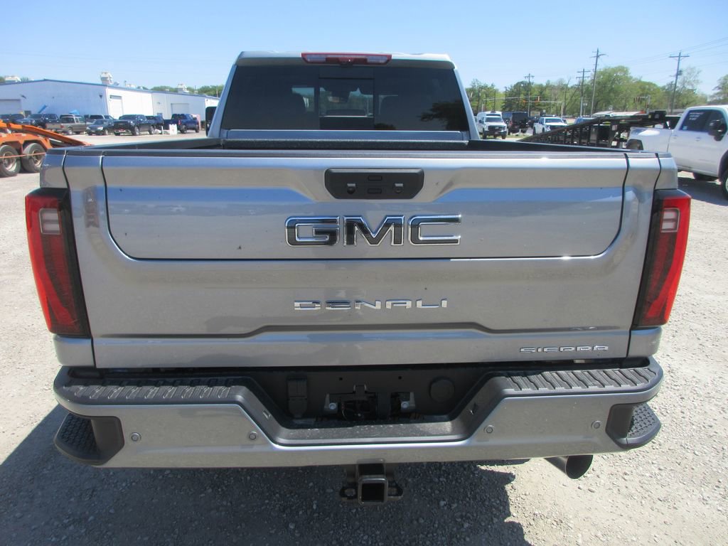 New 2026 GMC Sierra 2500 Denali Ultimate AWD/4WD image 6