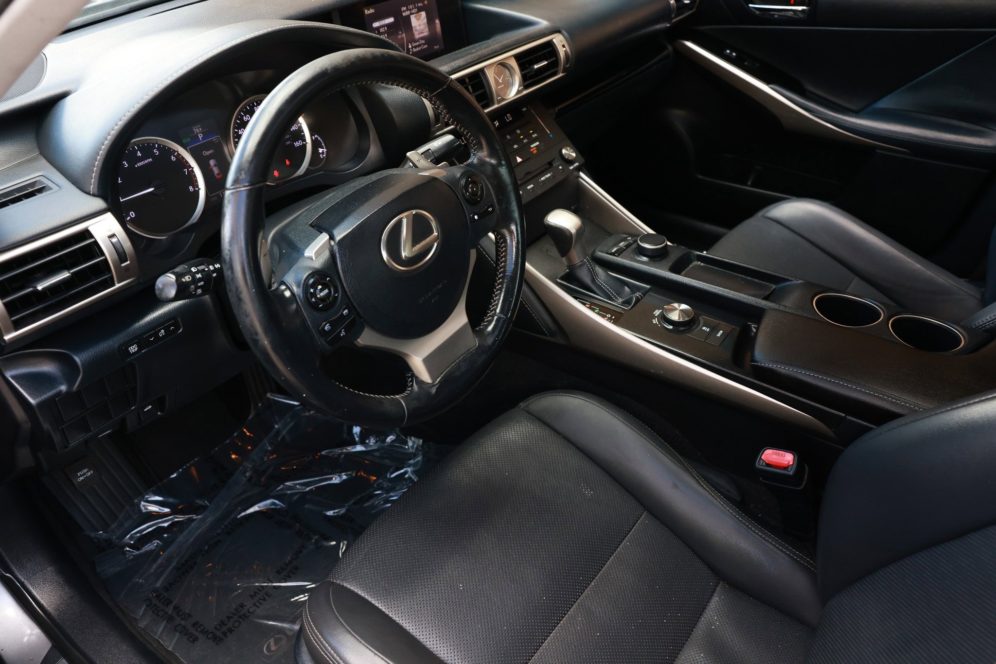 Used 2016 Lexus IS 200t image 6