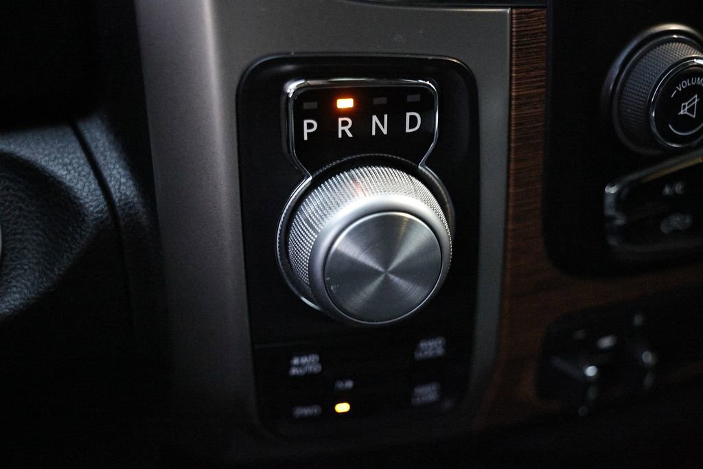 Used 2016 RAM 1500 Laramie w/ Convenience Group image 21