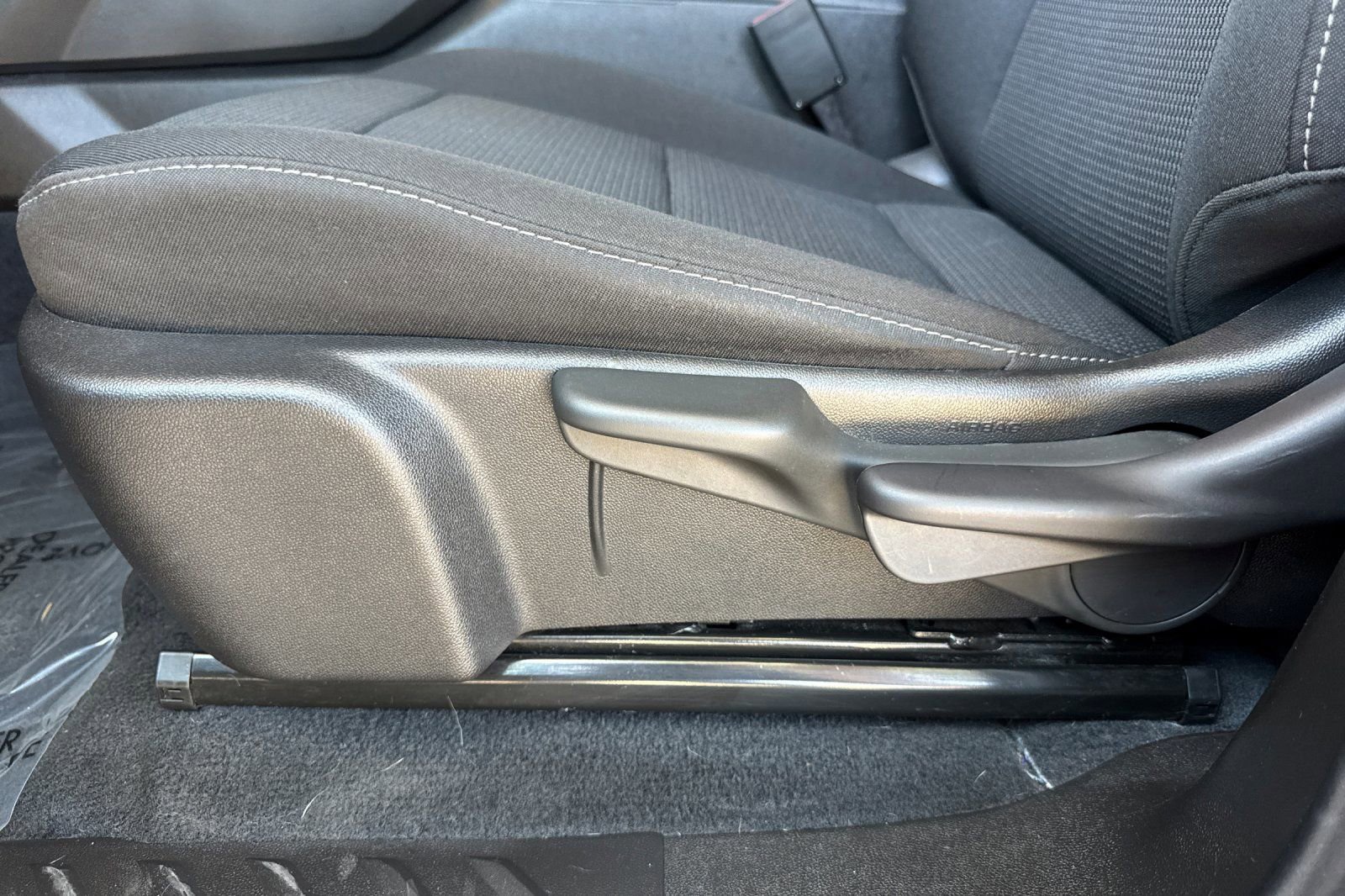 Used 2025 GMC Canyon Elevation RWD image 12