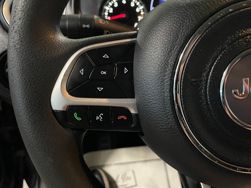 Used 2020 Jeep Renegade Sport w/ UConnect 7.0 Group AWD/4WD image 10