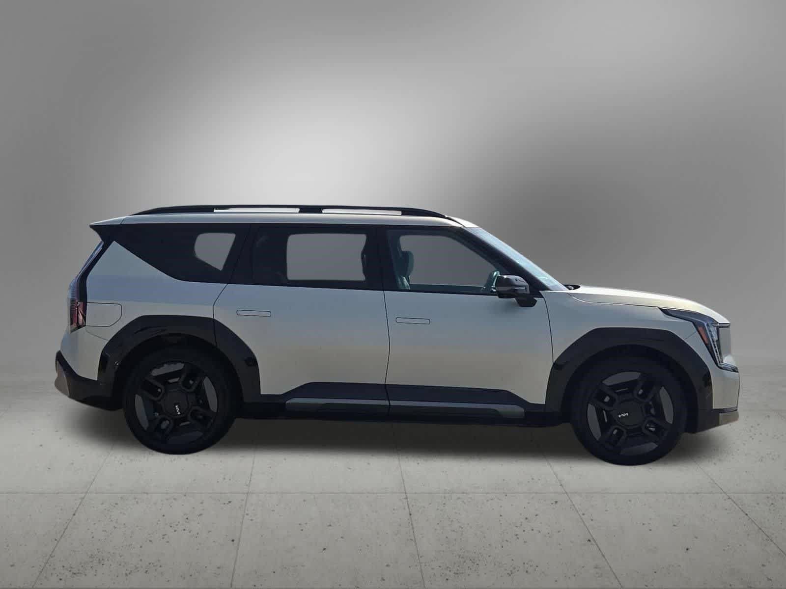 Certified 2024 Kia EV9 GT-Line AWD/4WD image 7