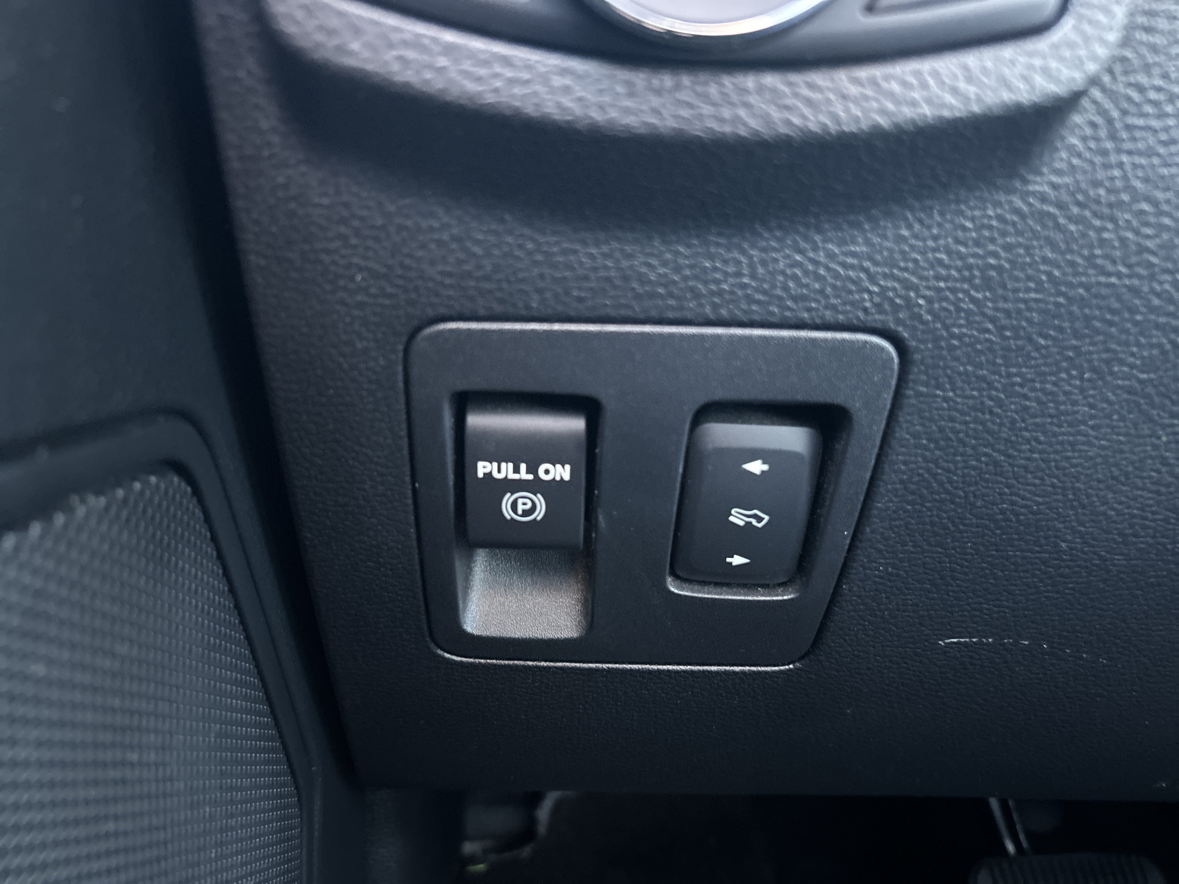 Used 2020 Ford F150 XLT w/ Equipment Group 302A Luxury AWD/4WD image 32