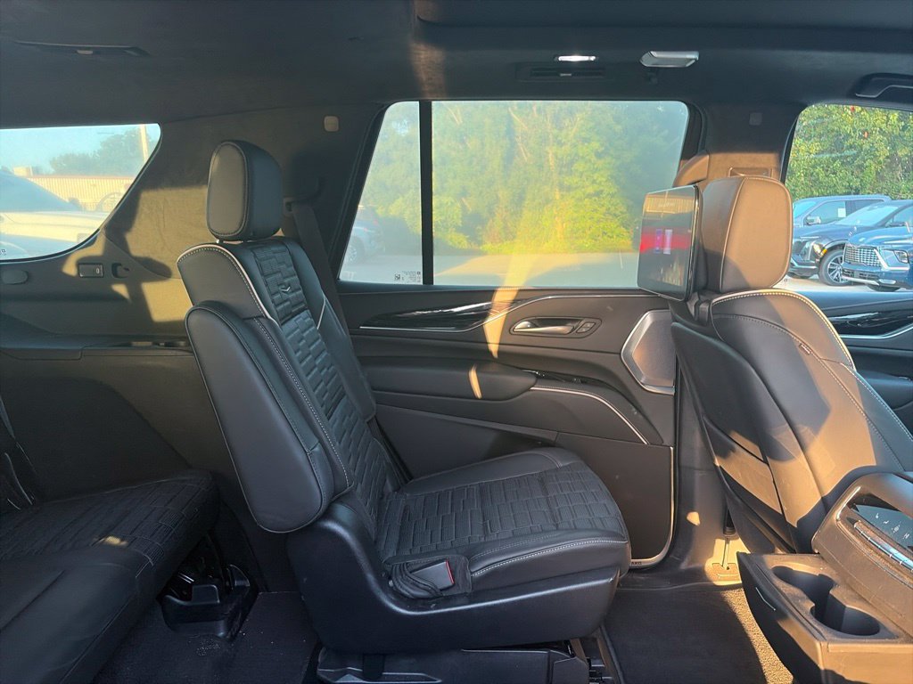 Used 2023 Cadillac Escalade V w/ LPO, Floor Liner Package AWD/4WD image 11