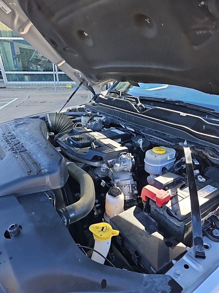 Used 2024 RAM 2500 Laramie image 12