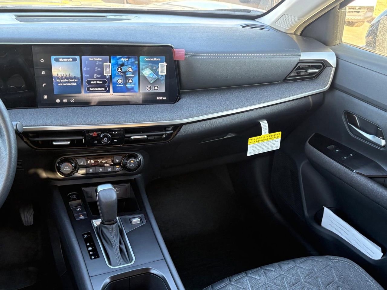New 2026 Nissan Kicks SV w/ SV Premium Package FWD image 11