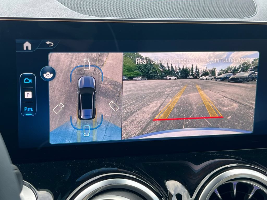 New 2026 Mercedes-Benz GLB 250 4MATIC image 23