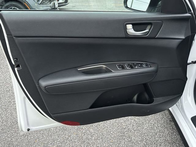 Used 2020 Kia Optima SE image 15