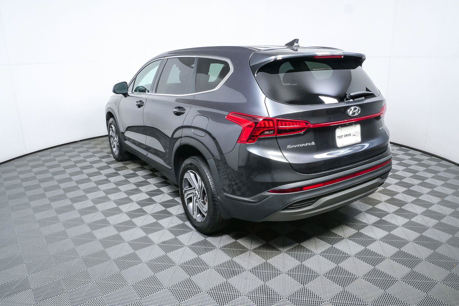 Used 2023 Hyundai Santa Fe SE AWD/4WD image 27