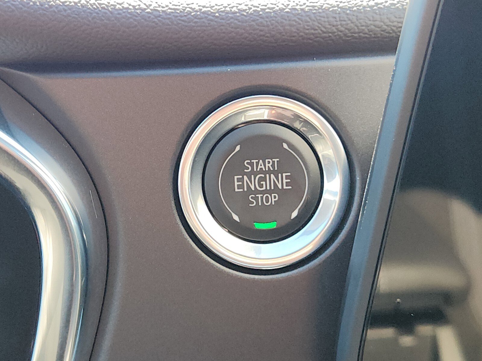 New 2025 Chevrolet Blazer LT w/ Midnight/Sport Edition image 15