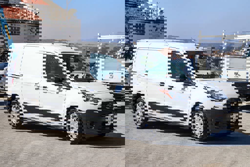 Used 2023 Ford Transit Connect XL image 3
