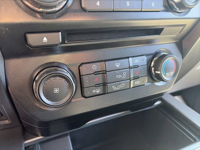 Used 2018 Ford F150 XLT w/ Equipment Group 302A Luxury AWD/4WD image 16