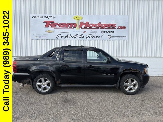 Used 2013 Chevrolet Avalanche LT AWD/4WD video 1