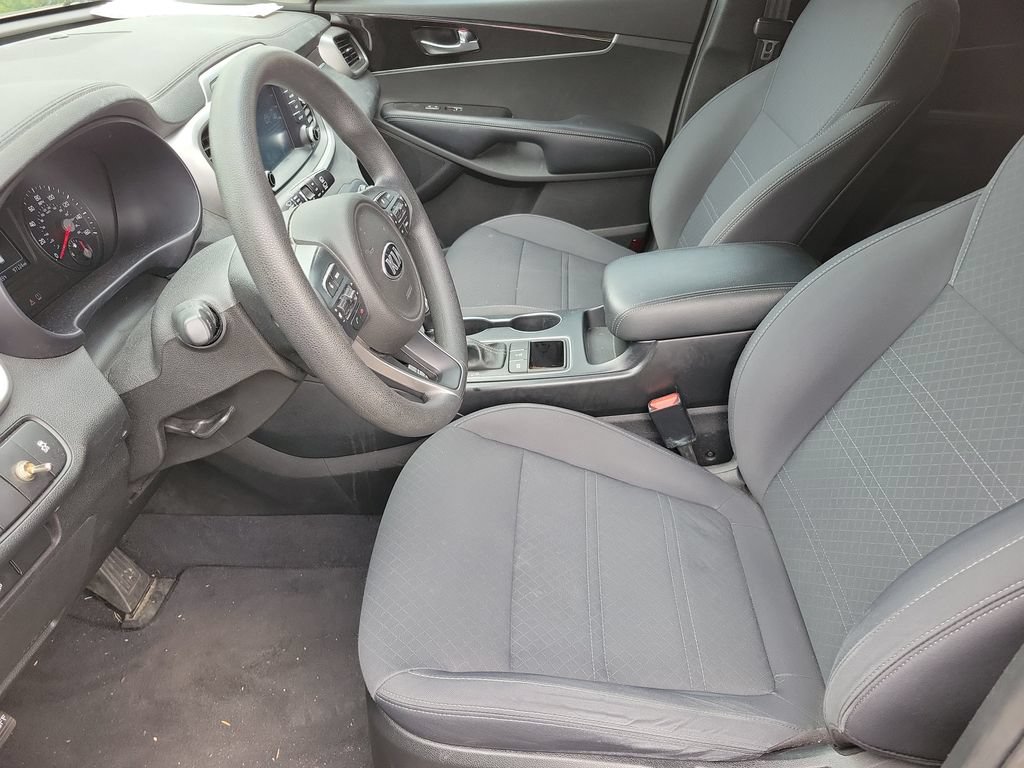 Used 2018 Kia Sorento AWD image 10