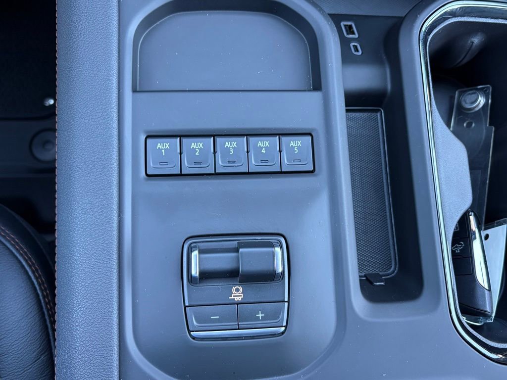 New 2026 GMC Sierra 2500 AT4 w/ AT4 Premium Plus Package image 37