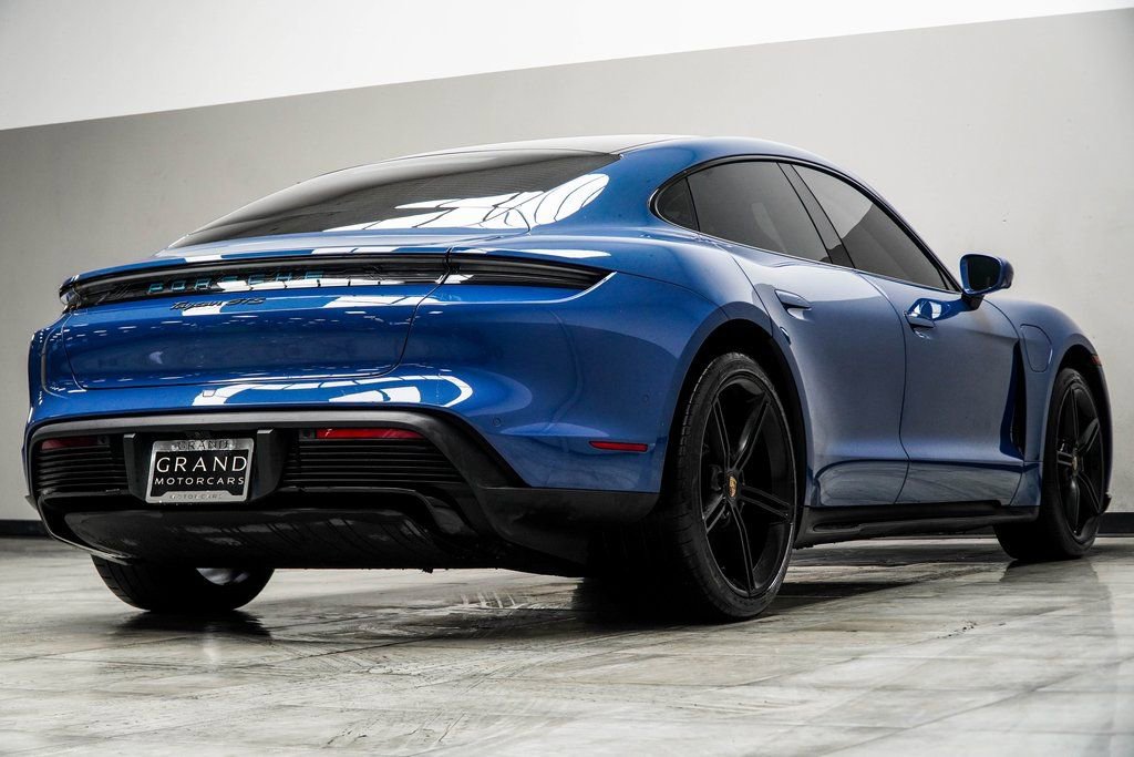 Used 2022 Porsche Taycan GTS w/ Premium Package (P6U) image 18